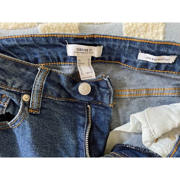 Womens Low Rise Bootcut Jeans Size 28 Dark Wash Butterfly Studded Y2K Denim - Picture 6 of 6